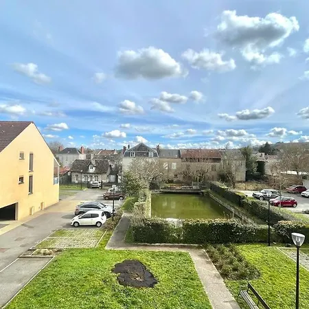 Charmant Studio A Proximite Du Centre Ville Apartamento Dourdan